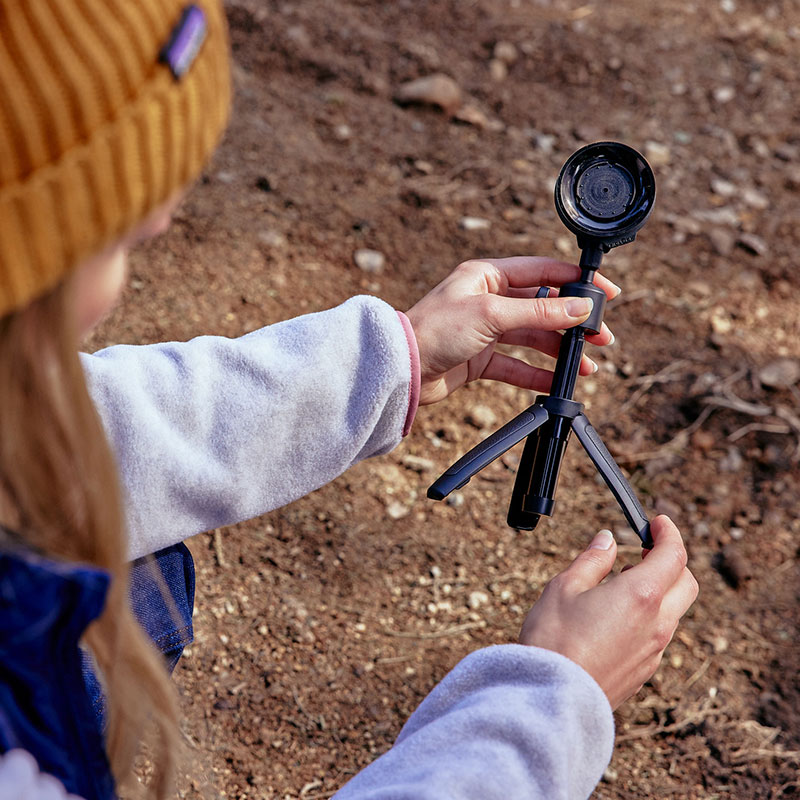FIDLOCK-Webseite-Aktivitäten-Fotografieren-mini-tripod-base-ohne-handy