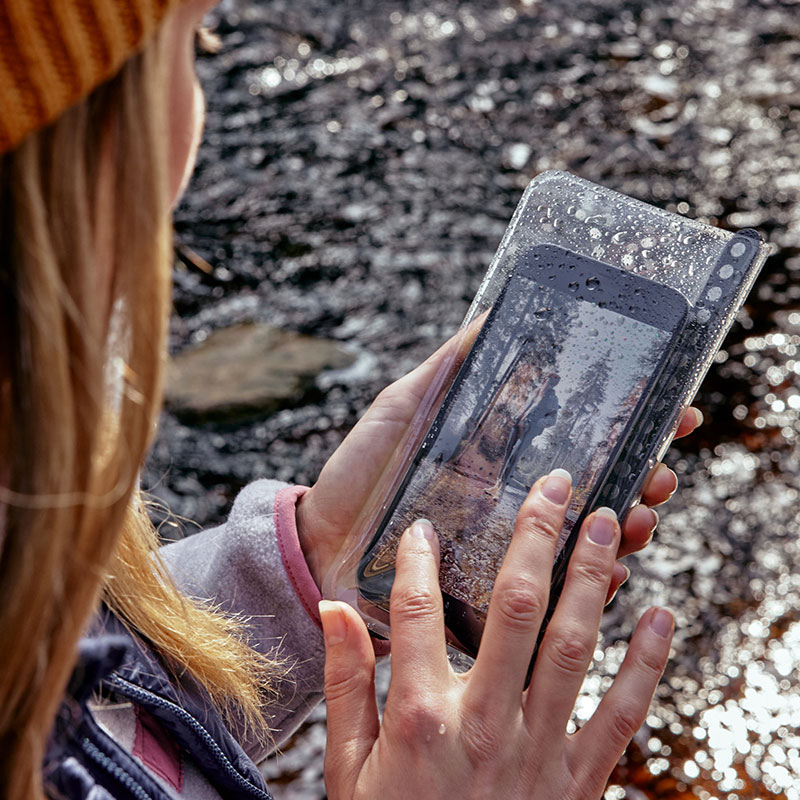 FIDLOCK-Webseite-Aktivitäten-Wandern-wasserdichte-Taschen
