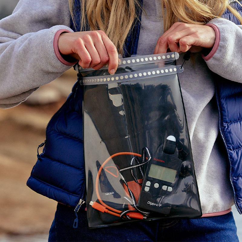 FIDLOCK-HERMETIC-dry-bag-mega-outdoor-Harz-Photo-transparent-schwarz-öffnung-Navi-und-kabel
