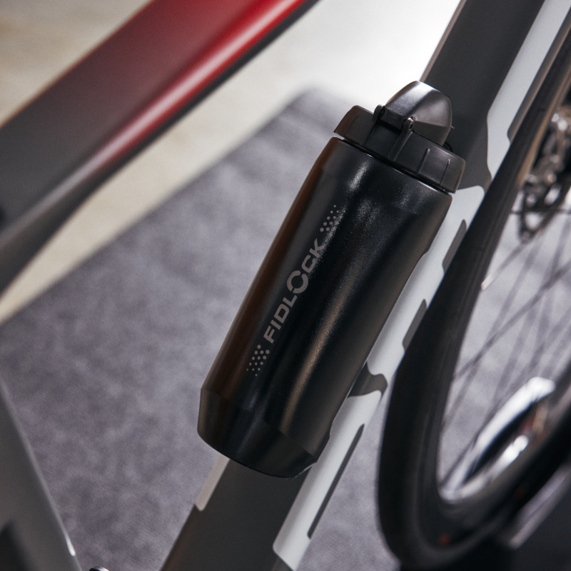 TWIST bottle 590 + bike base