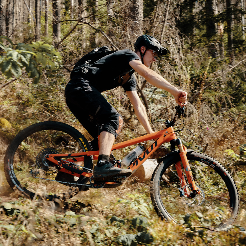 TWIST bottle 600 + bike base