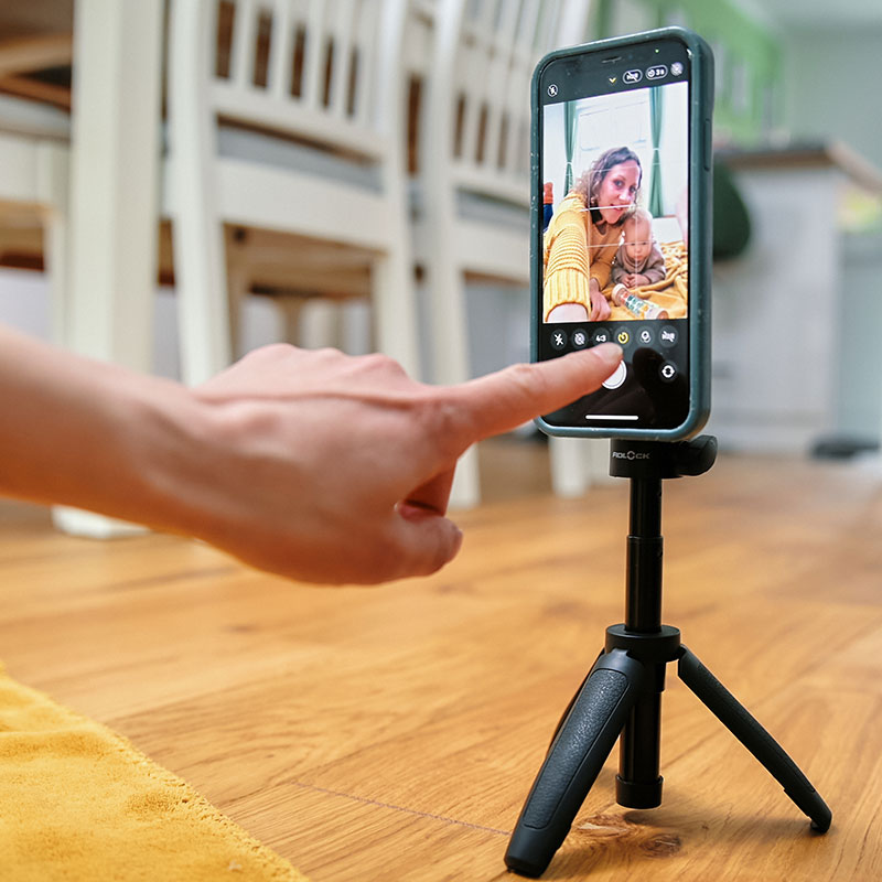 VACUUM-mini-tripod-base-Selfie-Stick